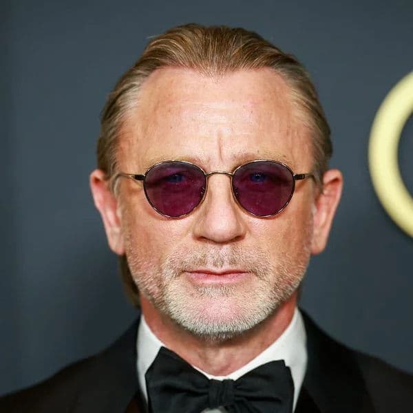 Classic Slick Back hairstyle for diamond face shape - men's short straight hair