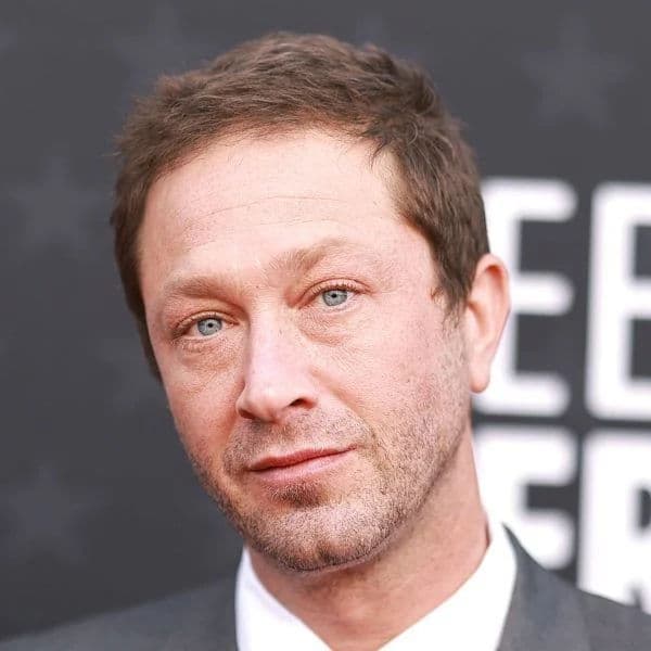 Short Textured Crop hairstyle for oval face shape - men's short straight hair