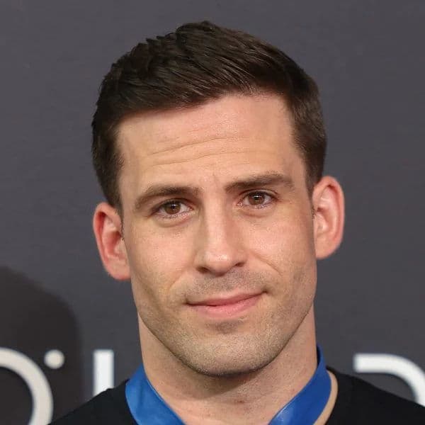 Classic Side Part hairstyle for rectangle face shape - men's short straight hair