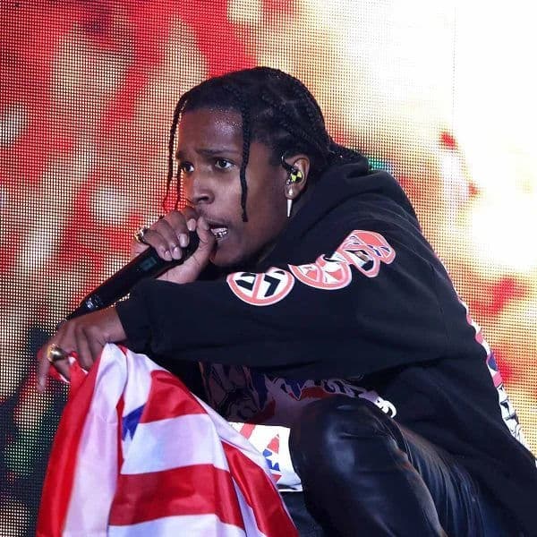 Shoulder-Length Individual Braids hairstyle for oval face shape - men's medium coily hair